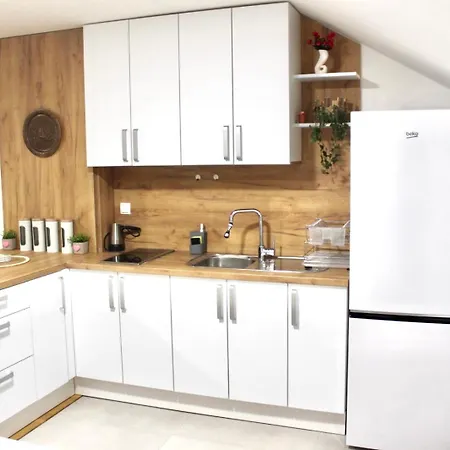 Lilium Apartment